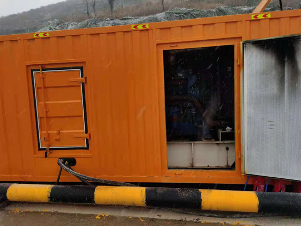 可克达拉发电机出租 柴油发电机组电压低报警怎么办?
