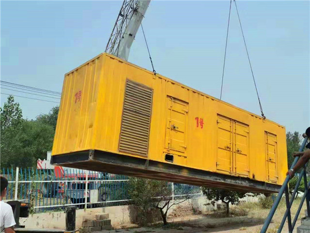可克达拉300KW柴油发电机组油耗是多少?
